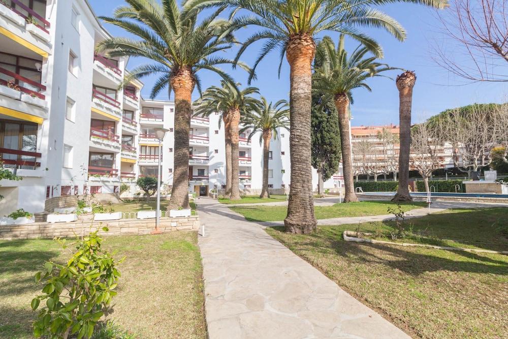 Apartamentos Corcega Palmyra Salou Exterior photo